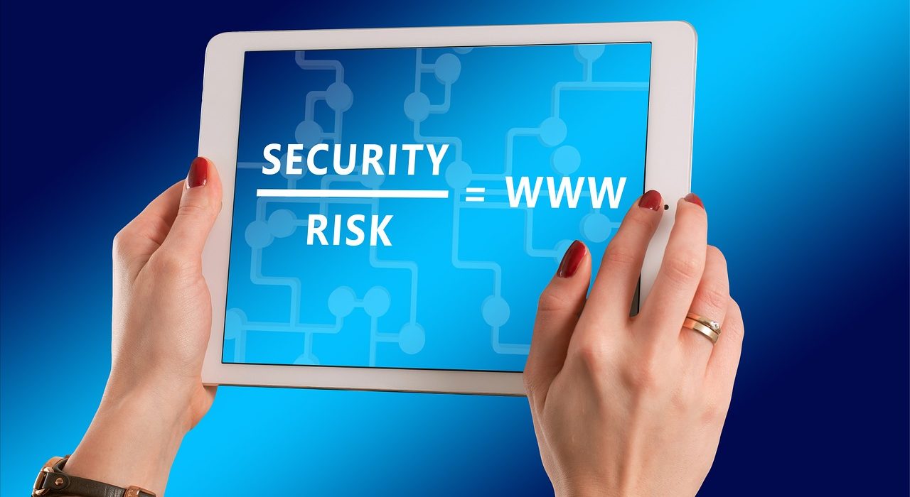 Firma w Internecie – dodatek czy fundament istnienia na rynku?