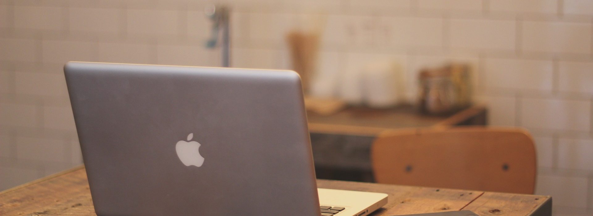 Is Writing a Guest Post a Good Idea? Link Building